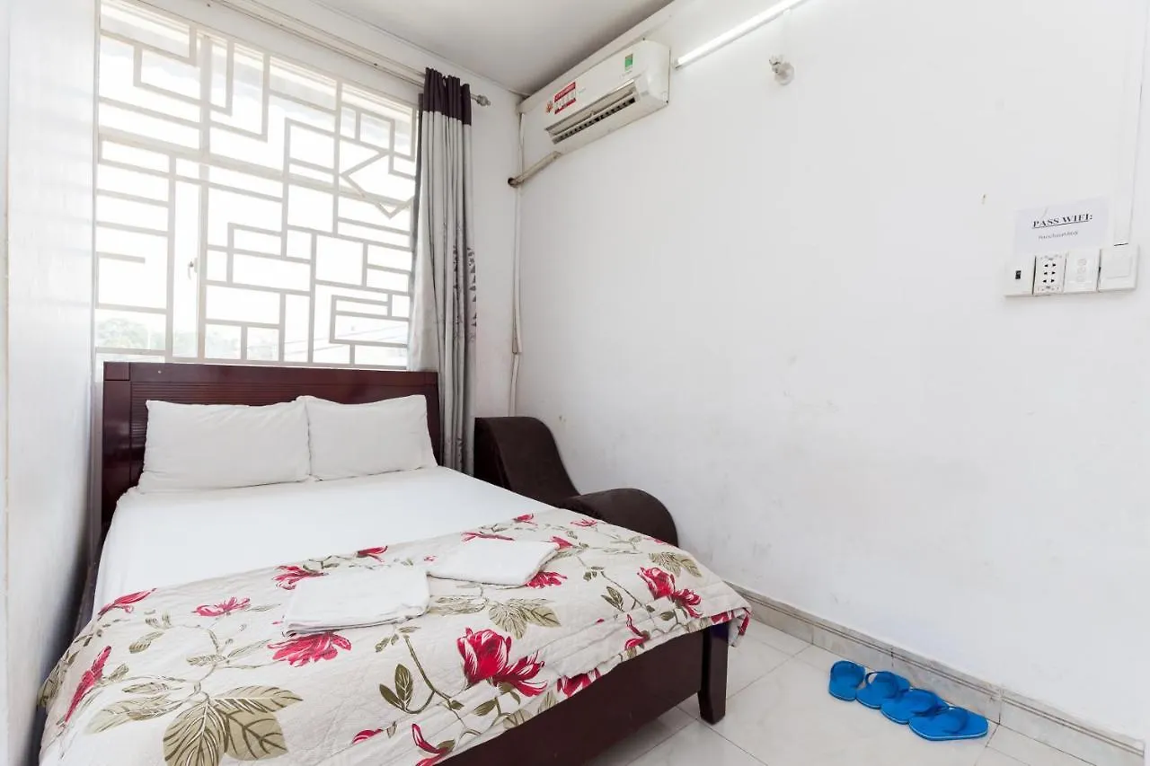 Oyo 1037 Bao Chau Hotel Ho Chi Minh City 2*,  Vietnam